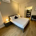 Hh Hermoso Housing * 阿斯蒂