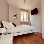 Hh Hermoso Housing 公寓