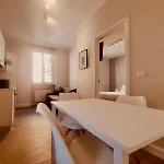 Hh Hermoso Housing 公寓