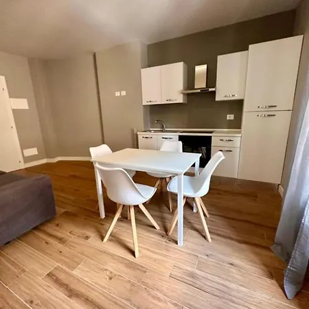 Hh Hermoso Housing Asti