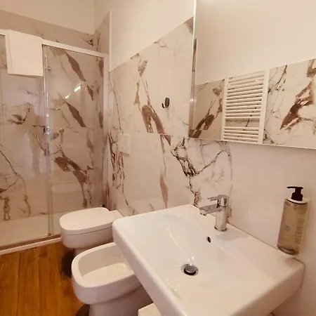 Hh Hermoso Housing *