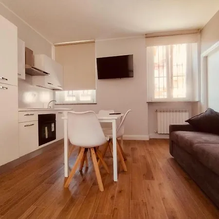 Hh Hermoso Housing *