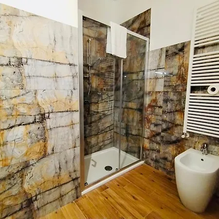 Hh Hermoso Housing Apartment