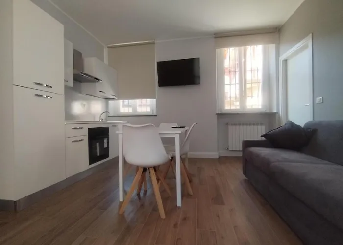 דירה Hh Hermoso Housing אסטי