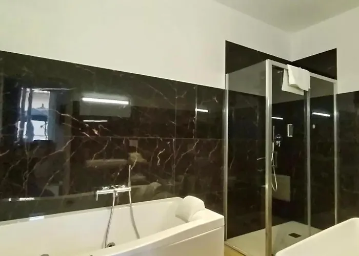 Hh Hermoso Housing דירה אסטי